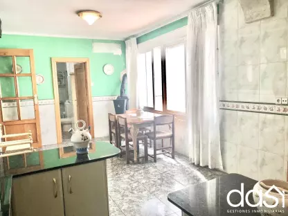 Se vende fabulosa casa clásica en centro de Valdepeñas - Foto 5