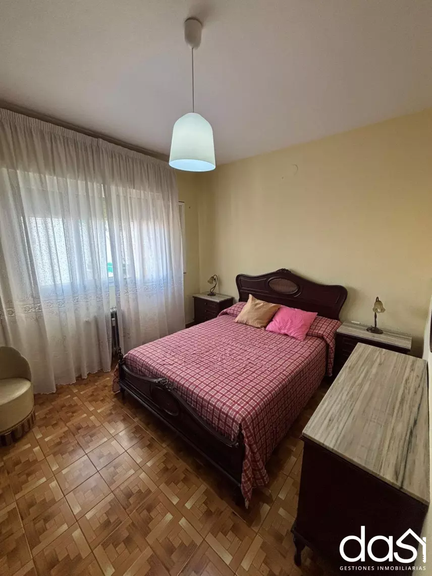 Piso en venta y alquiler en Valdepeñas - Foto 10