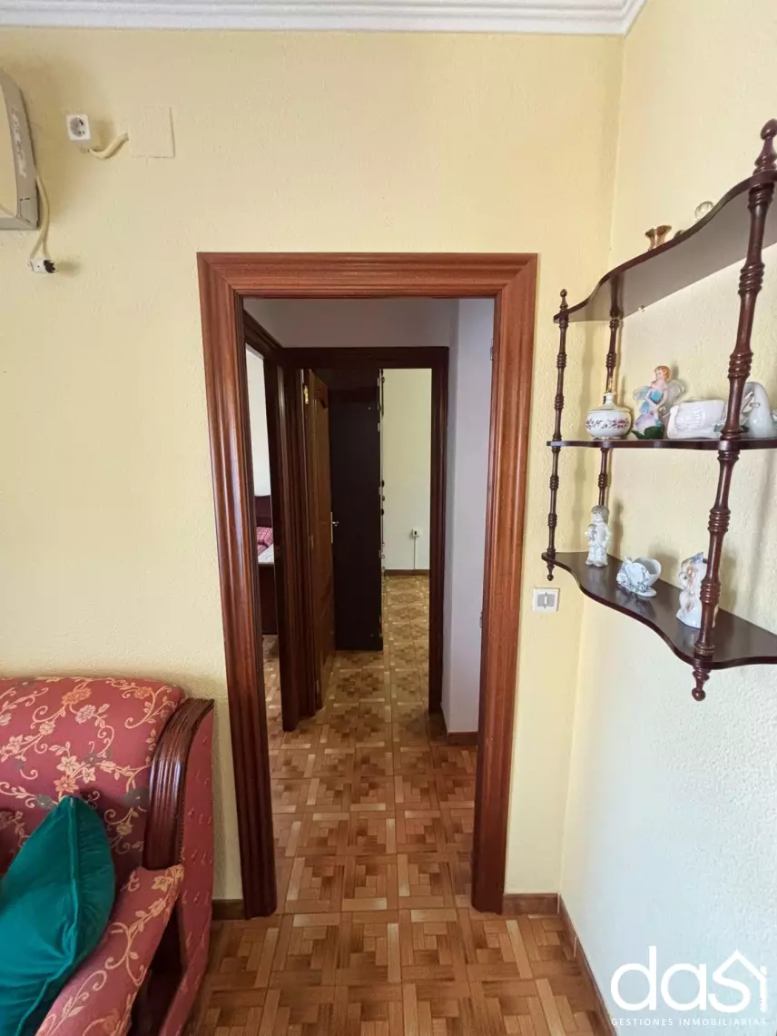 Piso en venta y alquiler en Valdepeñas - Foto 11