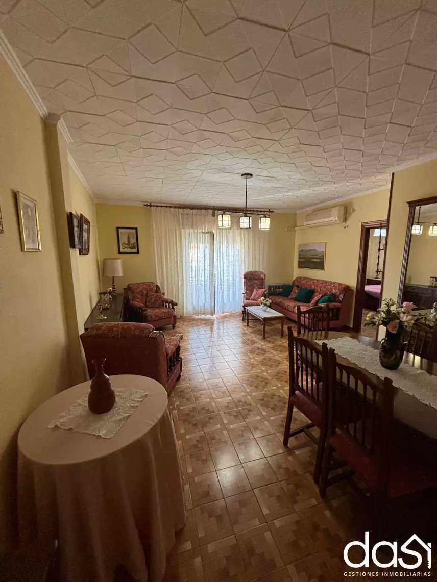 Piso en venta y alquiler en Valdepeñas - Foto 22