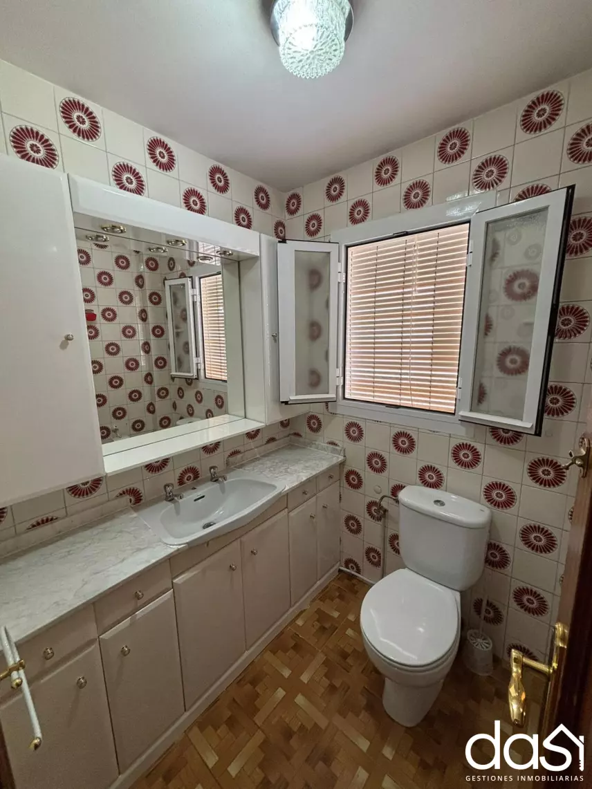 Piso en venta y alquiler en Valdepeñas - Foto 35