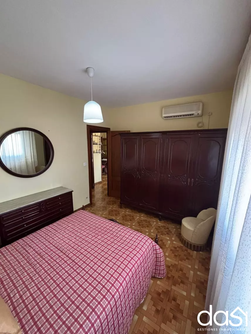 Piso en venta y alquiler en Valdepeñas - Foto 8