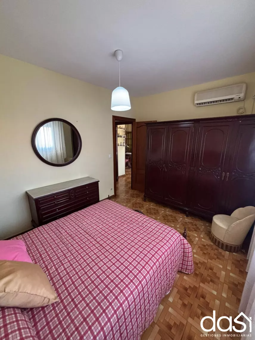 Piso en venta y alquiler en Valdepeñas - Foto 9