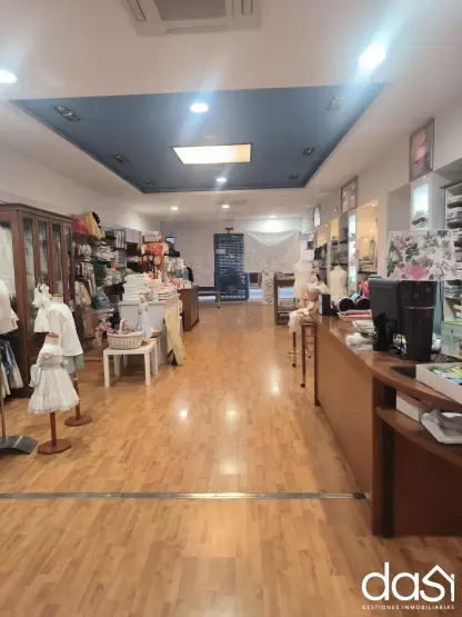 Amplio Local Comercial a la Venta Muy Cerca del Centro