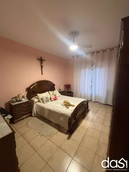 Se vende casa zona hospital