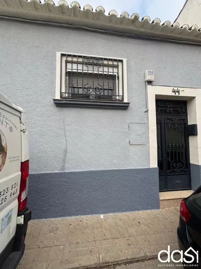 Se vende casa en Valdepeñas - Foto 2