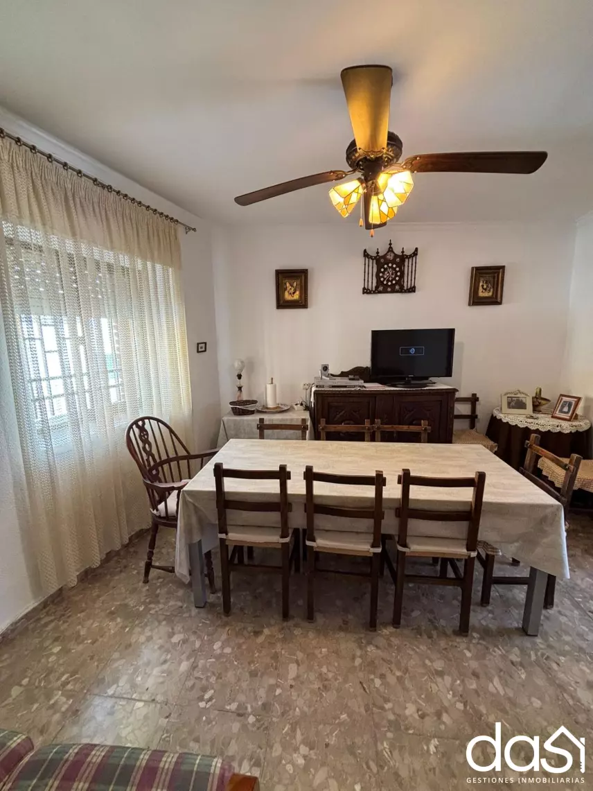 Casa en venta en Valdepeñas - Foto 2