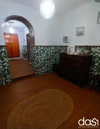 Propiedad con estancias amplias, patio, corral y pozo  - Foto 5