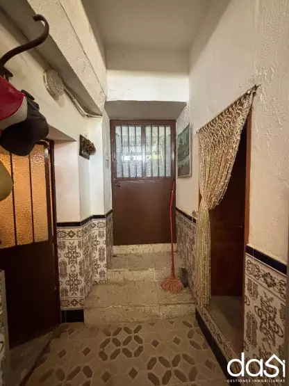 Casa unifamiliar con gran potencial y opción de ampliación - Foto 4