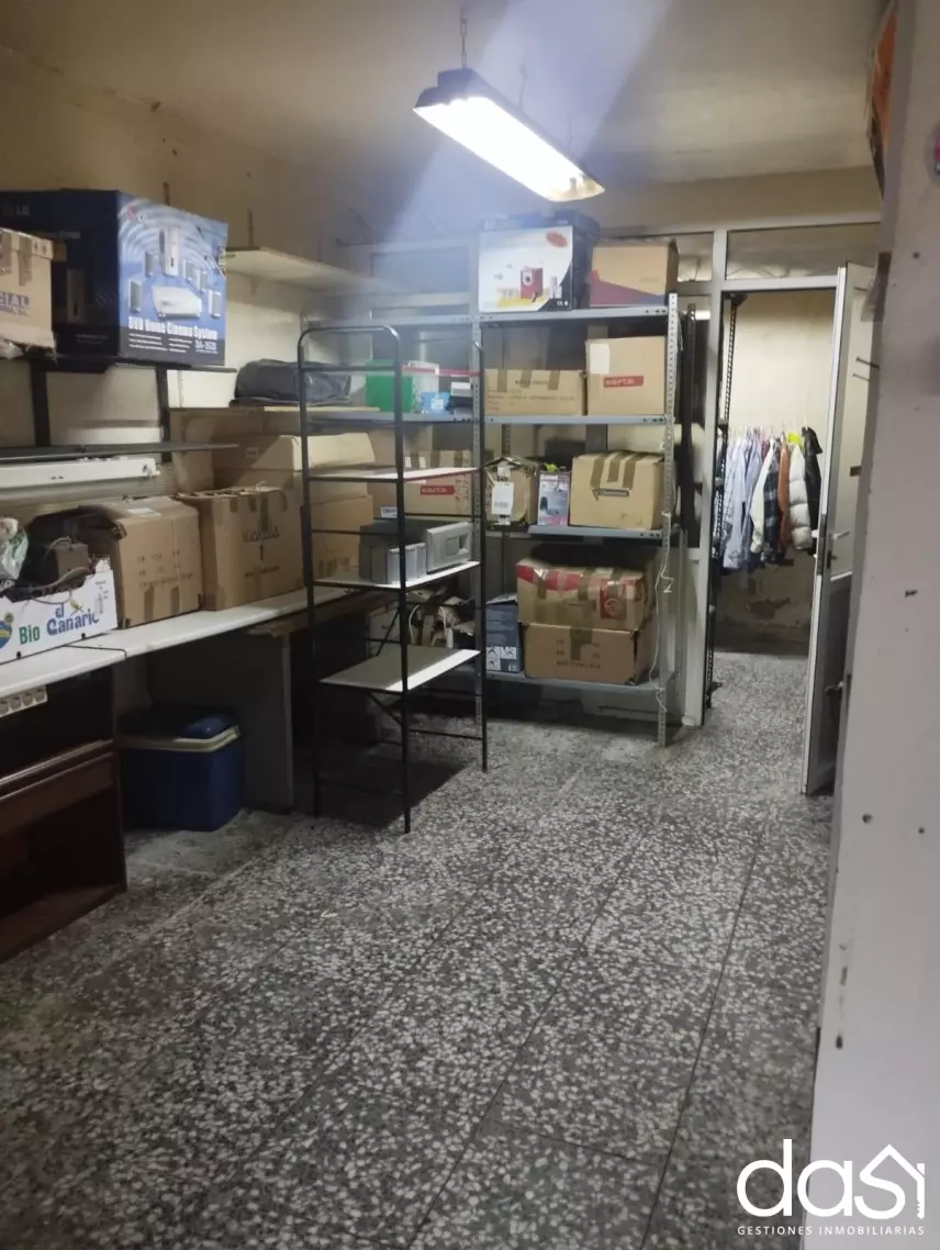 Local comercial en venta en Valdepeñas - Foto 12