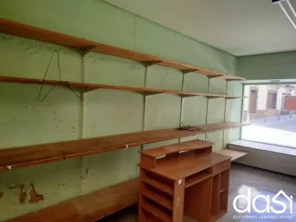 Local comercial con distribución adaptable y múltiples posibilidades - Foto 4