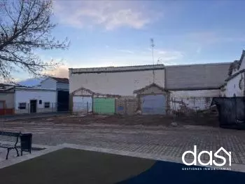 Terreno urbano en venta en Valdepeñas - Foto 1