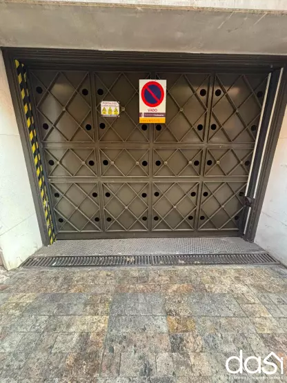 Plaza de garaje en venta - Foto 1