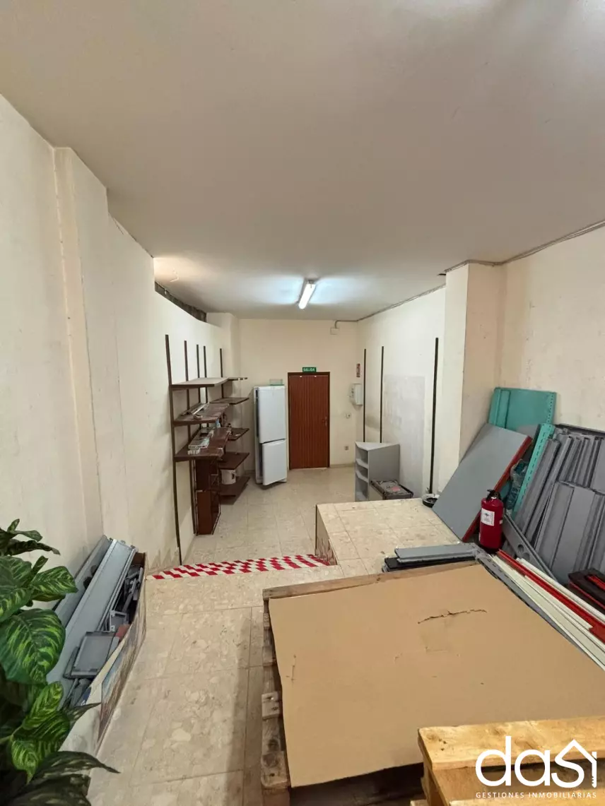 Local comercial en alquiler en Valdepeñas - Foto 14