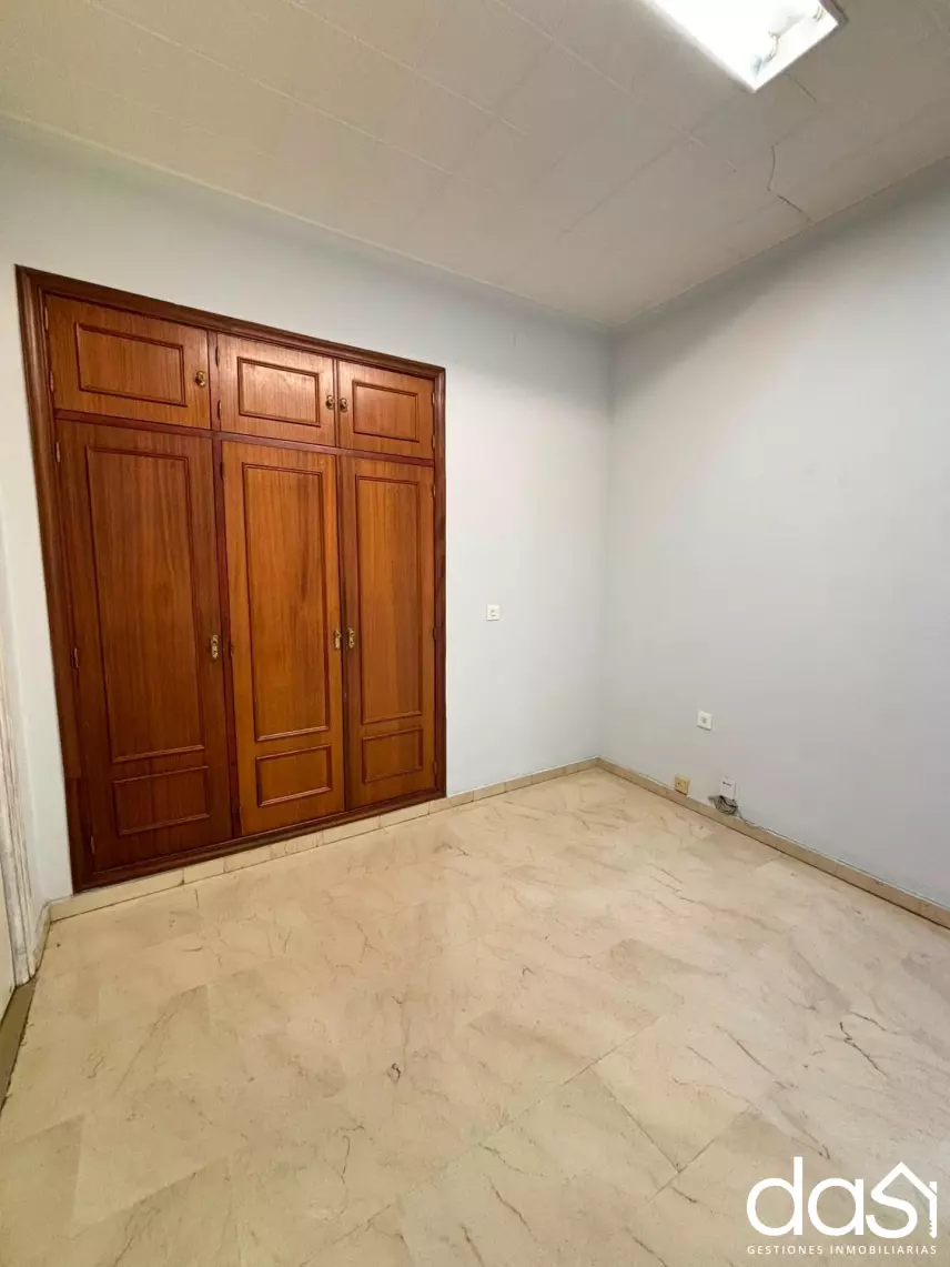 Local comercial en alquiler en Valdepeñas - Foto 20