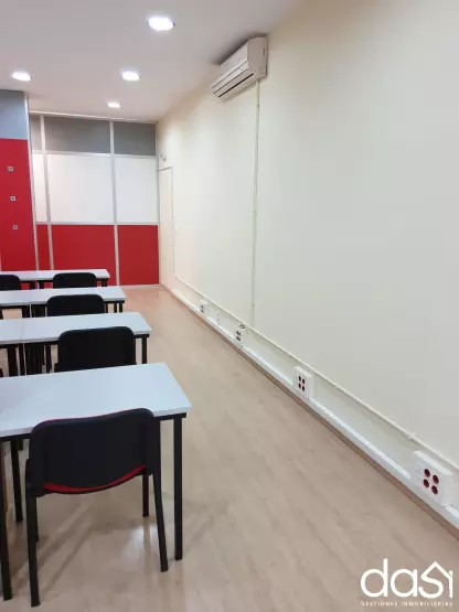 Local comercial en alquiler con gran potencial - Foto 5