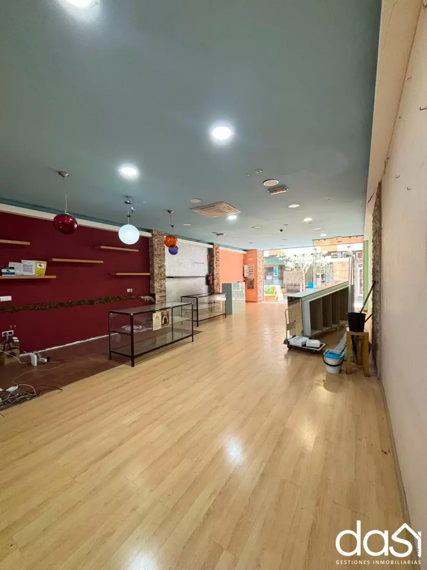 Local comercial en alquiler en Valdepeñas - Foto 15