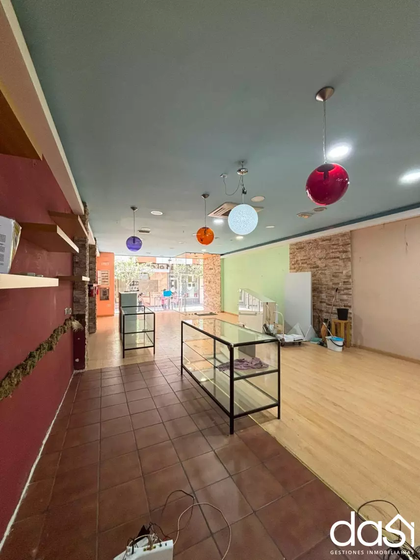 Local comercial en alquiler en Valdepeñas - Foto 16