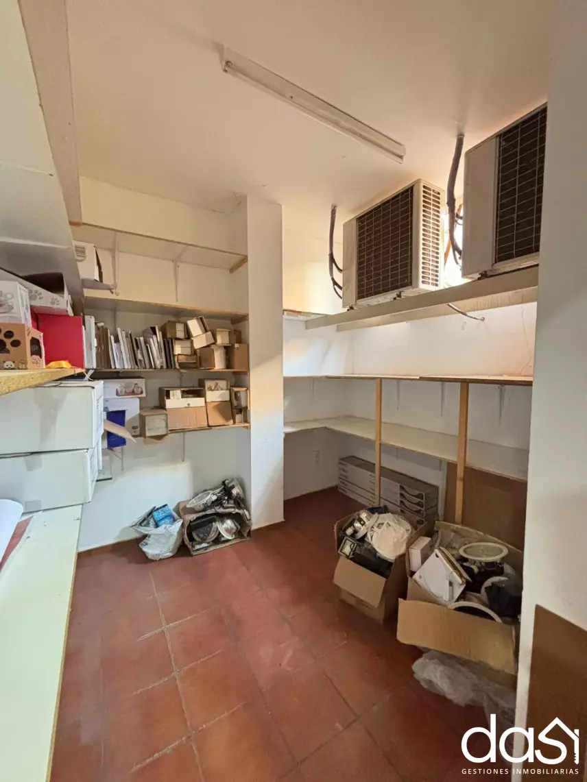 Local comercial en venta en Valdepeñas - Foto 17