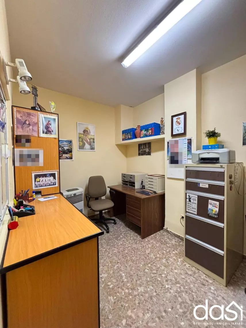 Local comercial en alquiler en Valdepeñas - Foto 12