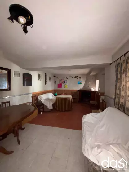 Casa de pueblo tradicional con patio interior - Foto 3