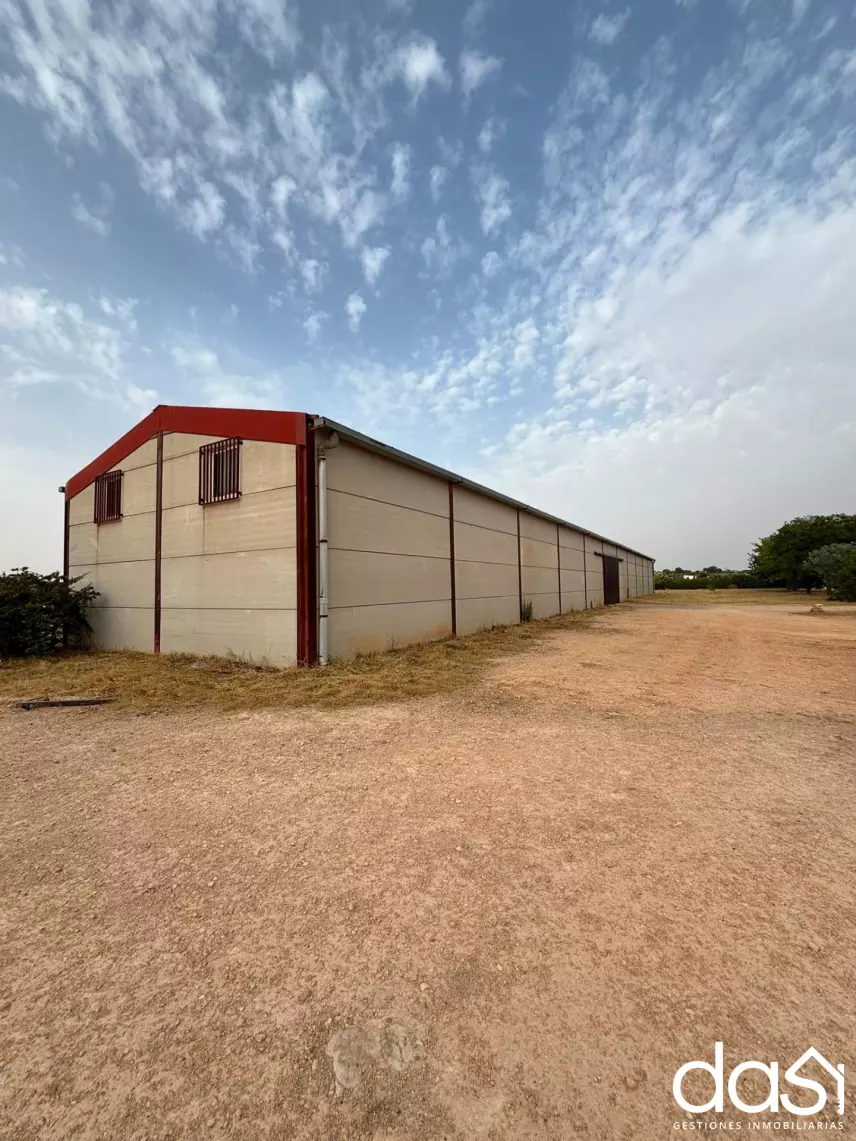 Nave industrial en venta en Valdepeñas - Foto 4