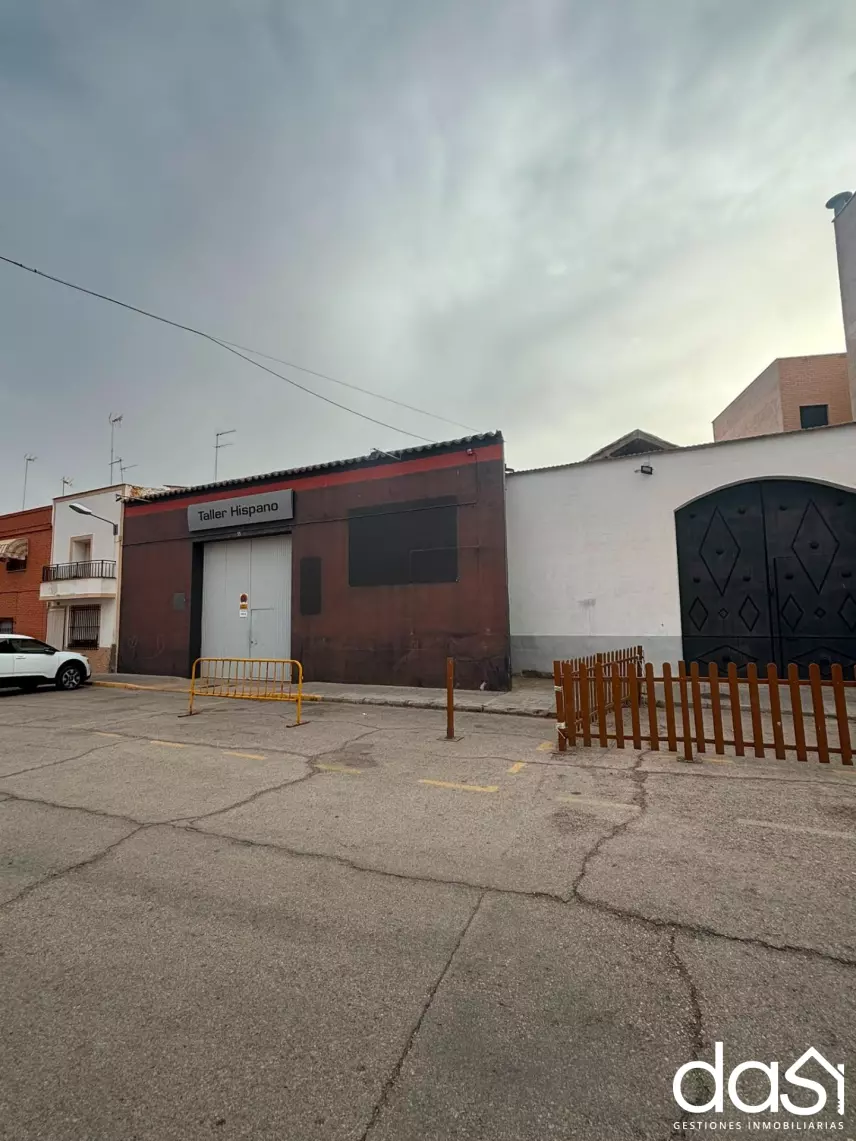 Local comercial en venta en Manzanares - Foto 5