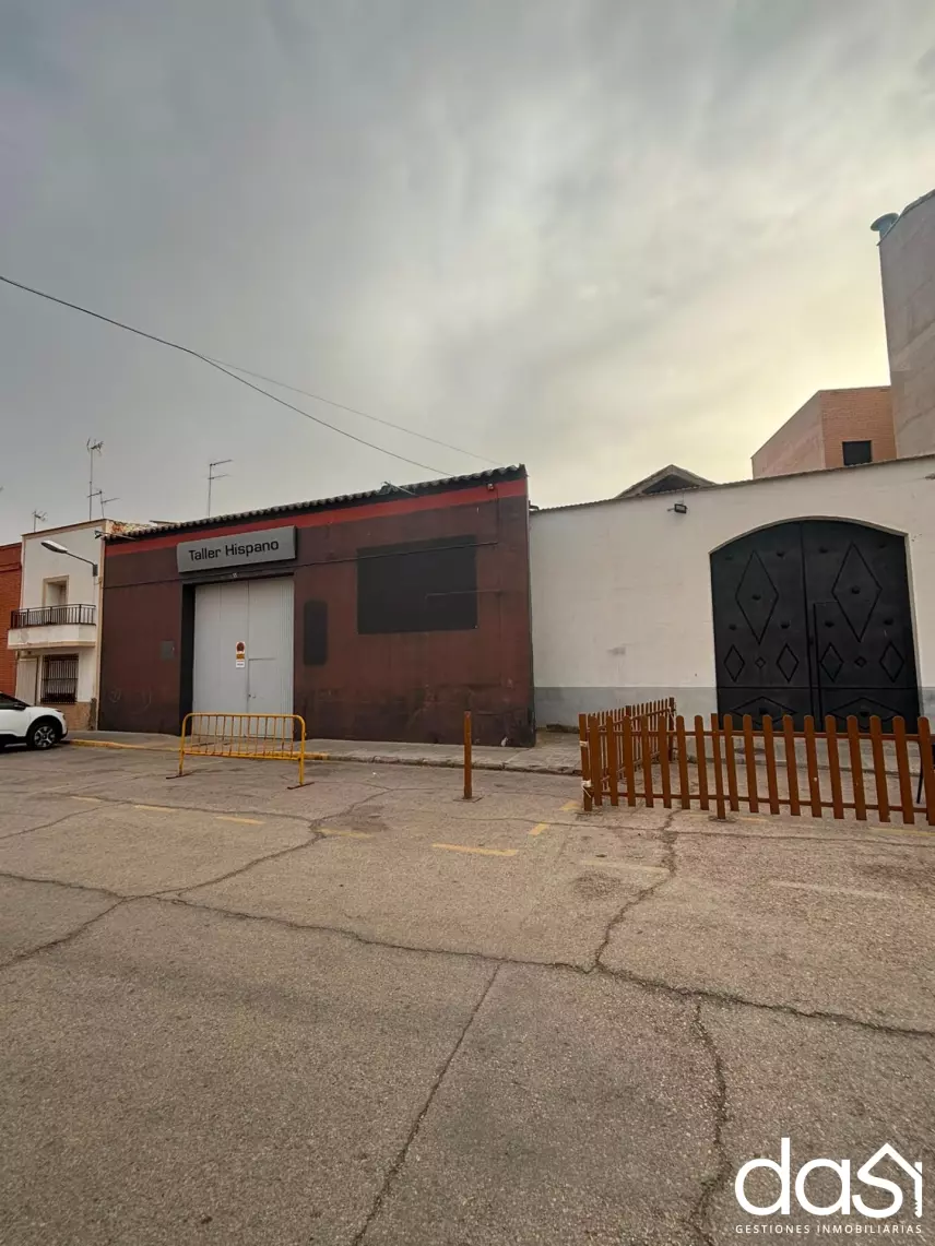 Local comercial en venta en Manzanares - Foto 6
