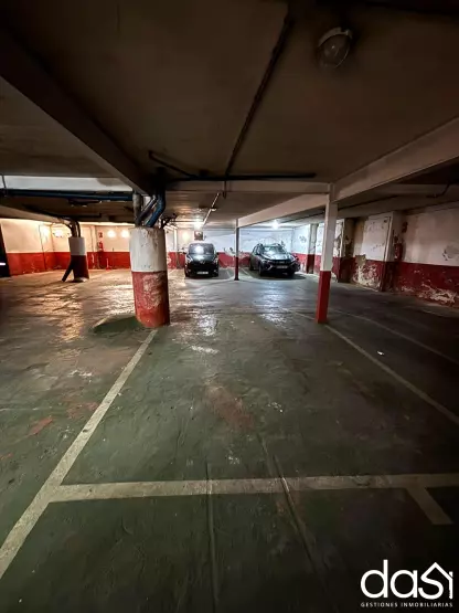 Venta de plaza de garaje cómoda y de fácil acceso - Foto 2