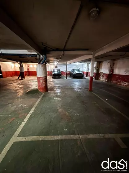 Venta de plaza de garaje cómoda y de fácil acceso - Foto 5