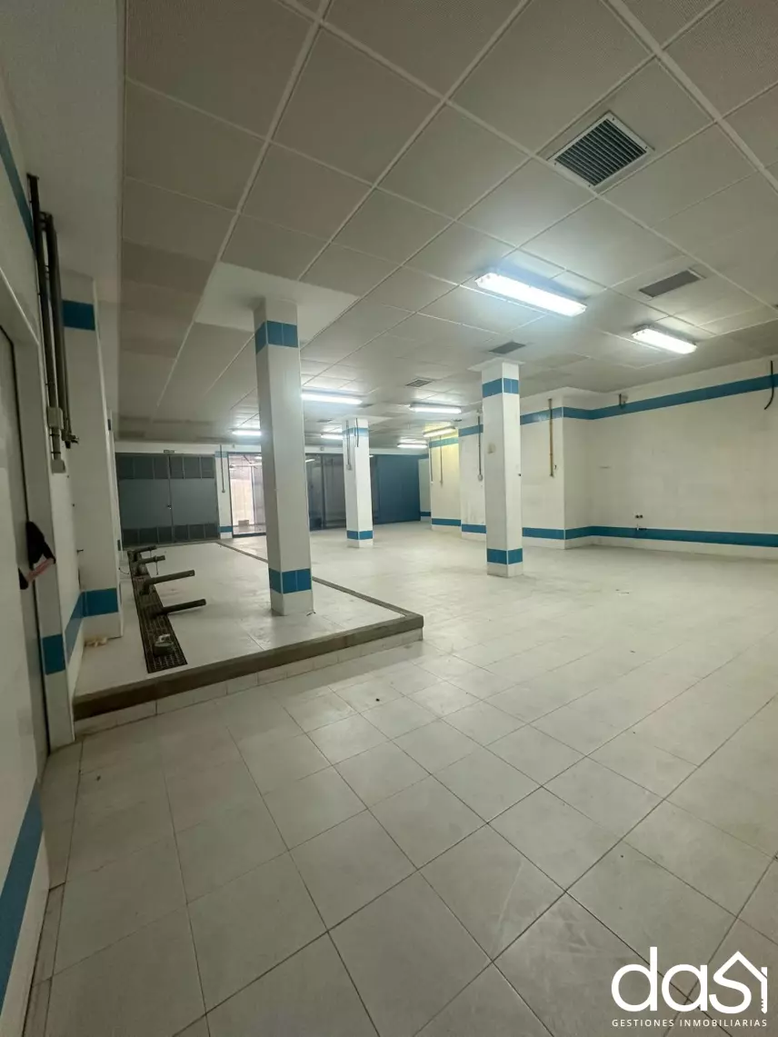 Local comercial en alquiler en Valdepeñas - Foto 12