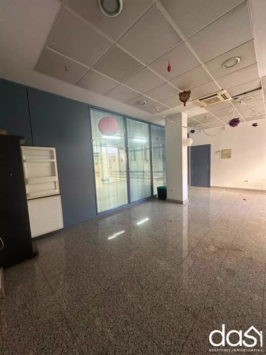 Local comercial en alquiler en Valdepeñas - Foto 21