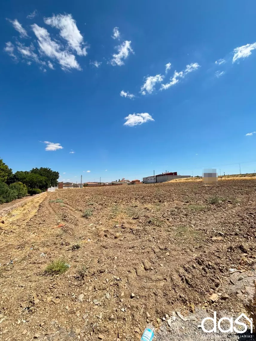Terreno urbanizable en venta en Almuradiel - Foto 2