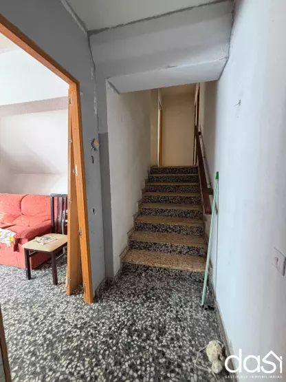 Oportunidad: Venta de piso para reformar - Foto 4
