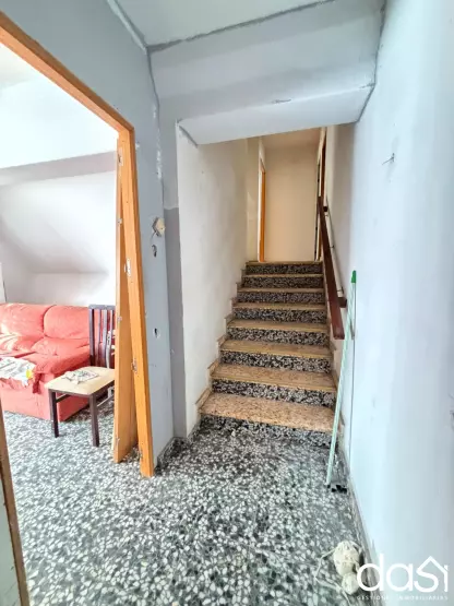 Oportunidad: Venta de piso para reformar - Foto 5