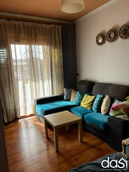 Venta de Gran casa unifamiliar distribuida por plantas - Foto 2