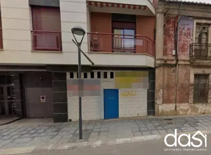 Venta De Local comercial en venta en zona estratégica de Valdepeñas.
