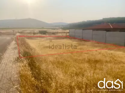 Solar urbano para proyecto residencial en San Carlos del Valle - Foto 1