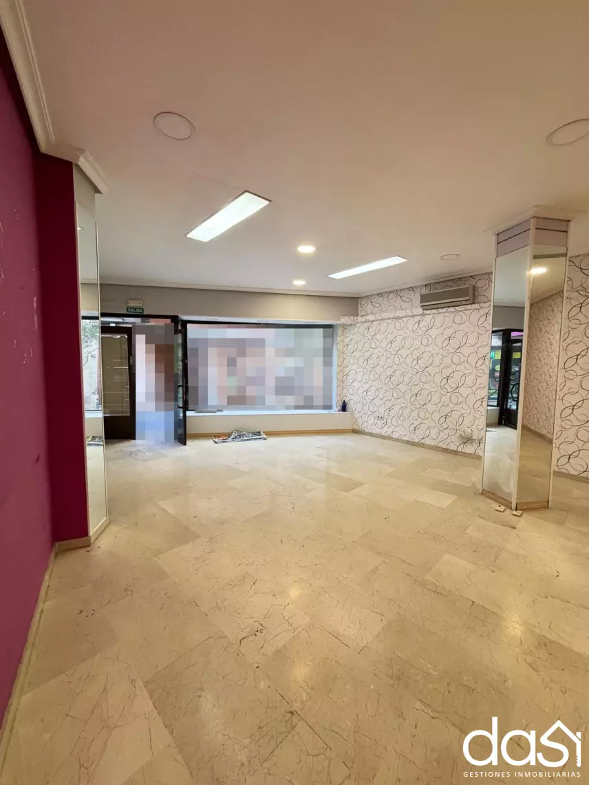 Local comercial en venta en Valdepeñas - Foto 14