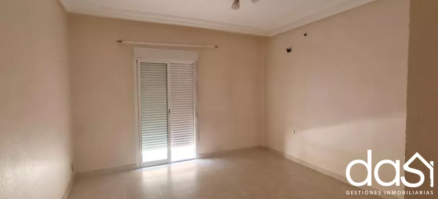 Piso en venta en Valdepeñas - Foto 1