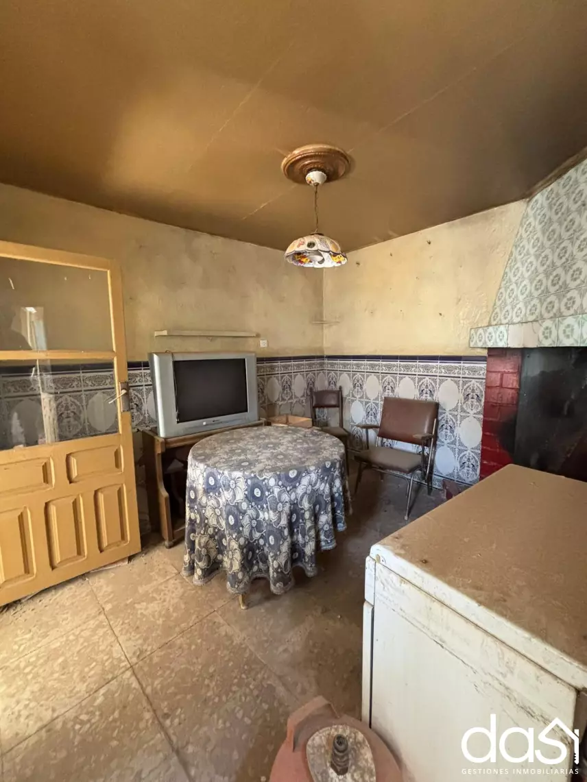 Casa en venta en Valdepeñas - Foto 1