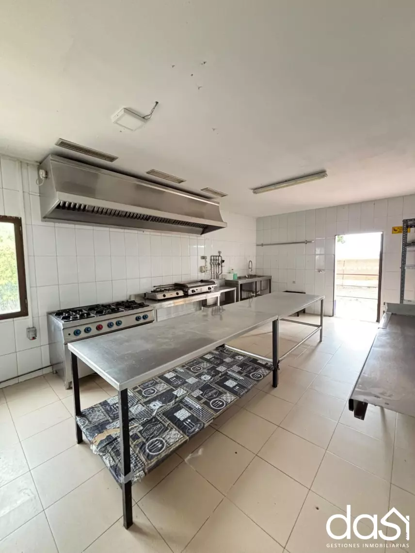 Local comercial en venta en Valdepeñas - Foto 14