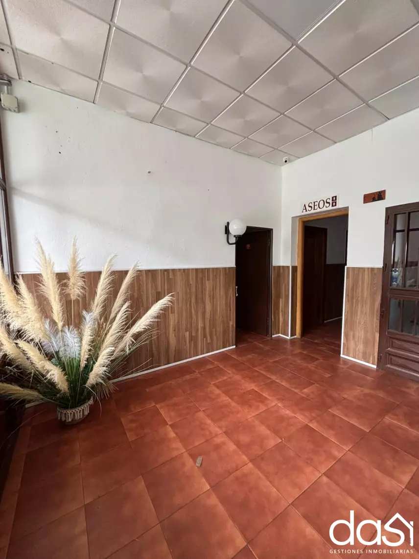 Local comercial en venta en Valdepeñas - Foto 37