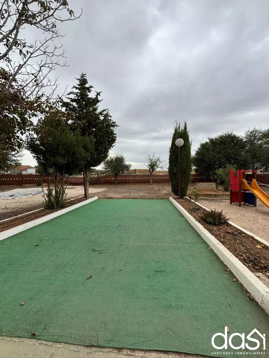 Local comercial en venta en Valdepeñas - Foto 48