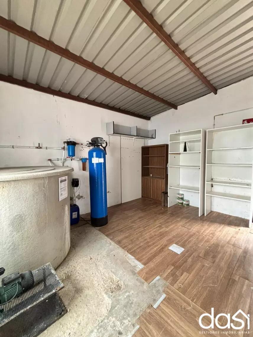 Local comercial en venta en Valdepeñas - Foto 9
