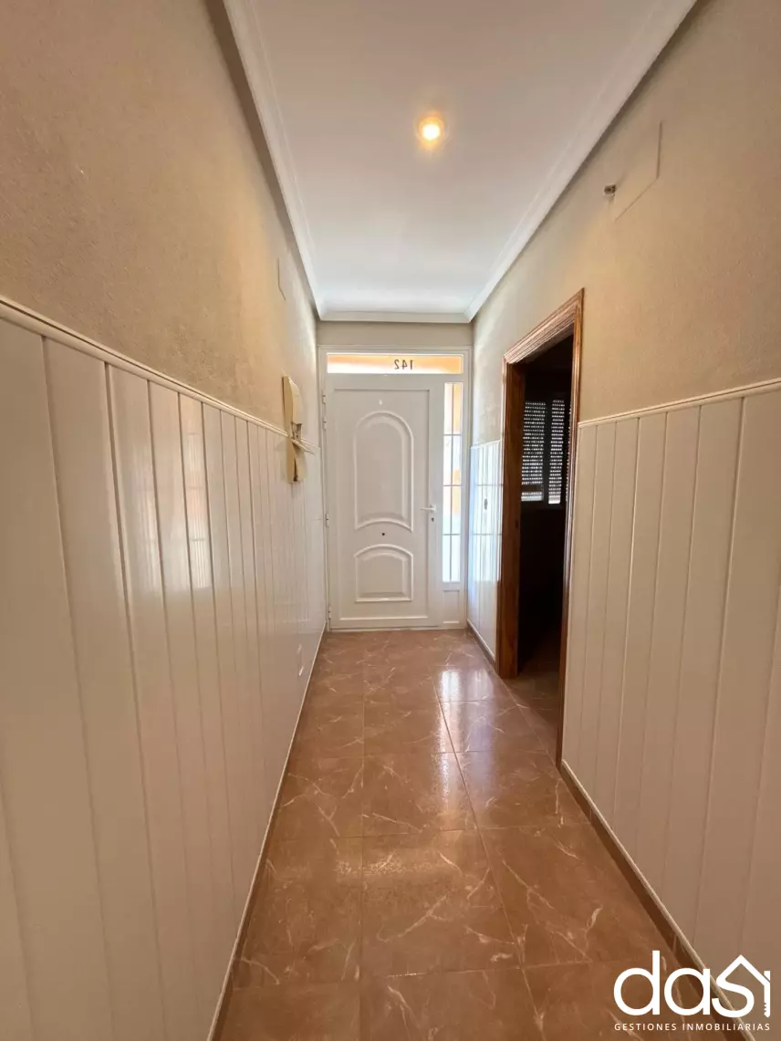 Casa en venta en Valdepeñas - Foto 1